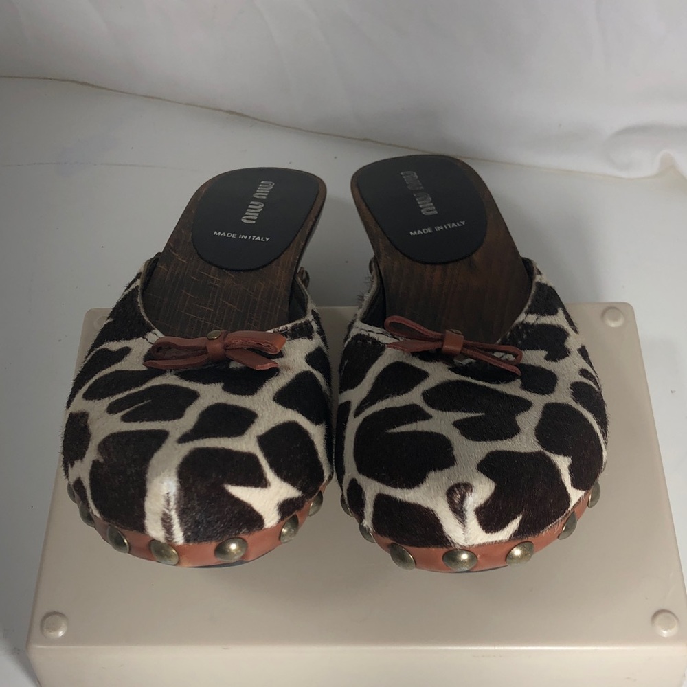 Miu Miu Prada Luxe Leopard  Print Calf Hair Studded Mules,Size 7 (US) - Picture 10 of 15